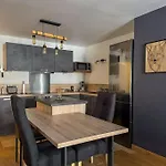 Appartement Moderne Dans Le Centre De Chartres